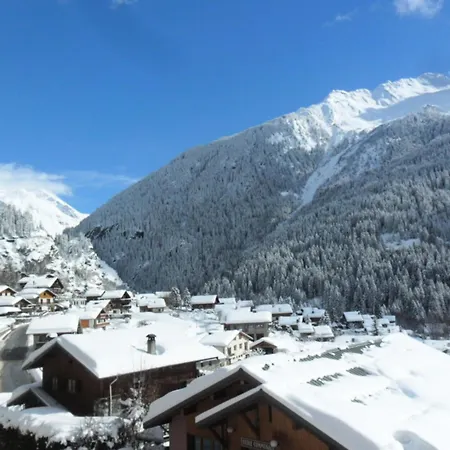 Le Roselin - 2 Pieces Pour 6 Personnes Mae-3317 * La Plagne